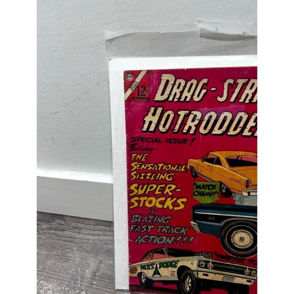 Drag-Strip Hotrodders #11 DC Comic Book Special Issue Paperback 1966 - Picture 4 of 6